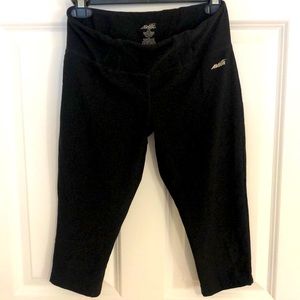 Cropped athletic legging